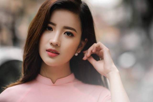 Cổ động viên xinh đẹp liên tục "lên sóng" trực tiếp trận Việt Nam - Malaysia - 5 Cổ động viên xinh đẹp liên tục "lên sóng" trực tiếp trận Việt Nam - Malaysia - 5