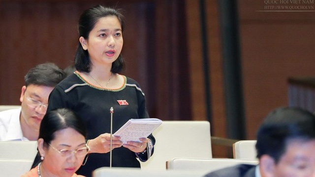 Đại biểu: "Không gì có thể nói là chắc chắn, trừ cái chết và thuế" - 1 Đại biểu Ksor Phước Hà (Gia Lai).