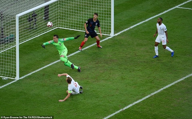 Đánh bại Croatia, đội tuyển Anh vào bán kết UEFA Nations League - 12
Pha ghi bàn quyết định của Kane mang về tấm vé bán kết Nations League cho người Anh