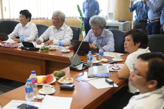 Chấm Chung khảo Nhân tài Đất Việt 2018: Thí sinh bị quay như "chong chóng" - 9
Hội đồng BGK liên tiếp đưa ra những câu hỏi khó khiến không ít thí sinh bối rối.