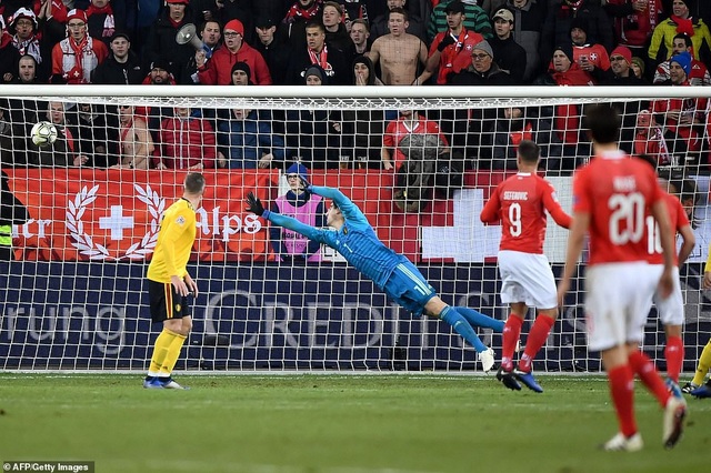 Hạ Bỉ 5-2, Thụy Sỹ giành vé vào bán kết UEFA Nations League - 10
Thụy Sỹ đã chơi tưng bừng để giành chiến thắng 5-2