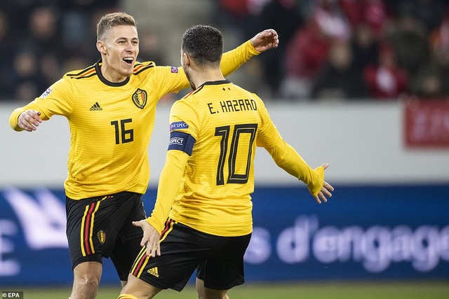 Hạ Bỉ 5-2, Thụy Sỹ giành vé vào bán kết UEFA Nations League - 8
Bộ đôi Hazard là những người chơi hay nhất bên phía Bỉ