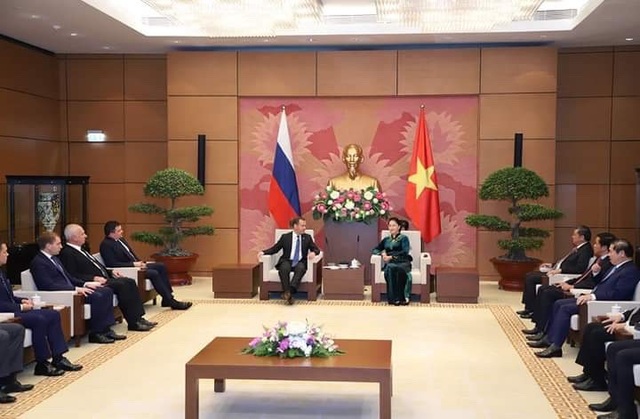 Nga là ưu tiên hàng đầu trong chính sách đối ngoại của Việt Nam - 2 Việt Nam luôn coi trọng quan hệ với Liên bang Nga, coi đây là ưu tiên hàng đầu trong chính sách đối ngoại (ảnh: Hữu Nghị)