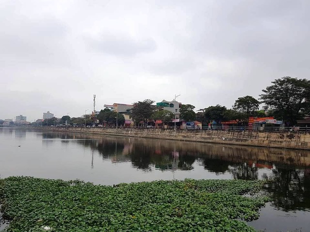 Tìm thấy thi thể người phụ nữ để lại thư tuyệt mệnh ở nhà - 1 Sông Vân nơi phát hiện thi thể bà H (ảnh: Thái Bá).