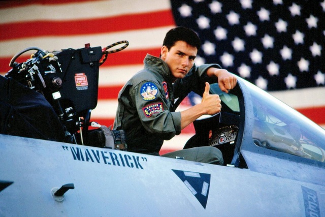 Tom Cruise quyết lái “bằng được” chiến đấu cơ để quay “Top Gun” - 4
Tom Cruise trong “Top Gun” (1986)