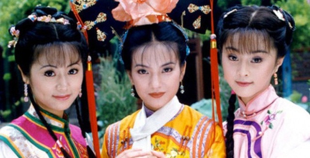Lâm Tâm Như gây bão mạng khi đăng ảnh chụp cùng Triệu Vy - 7
Lâm Tâm Như, Triệu Vy và Phạm Băng Băng từng nổi tiếng nhờ thành công của Hoàn châu cách cách. Sau bộ phim, mỗi người phát triển sự nghiệp theo hướng riêng nhưng đều là những ngôi sao hạng A của làng giải trí Hoa ngữ.