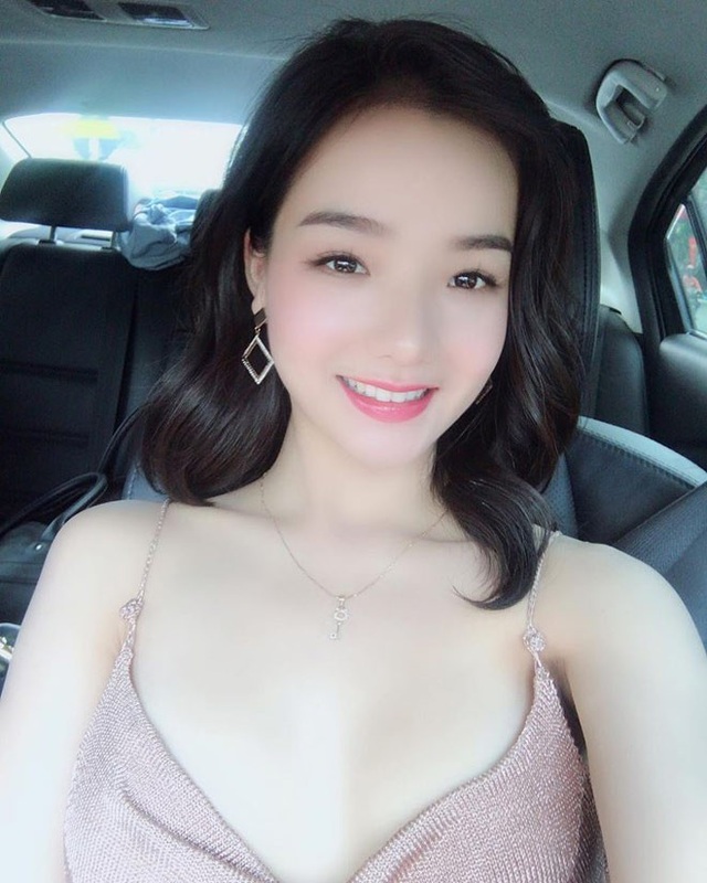 Fan girl nổi tiếng trên báo Hàn: “Thích nhất thủ môn Văn Lâm sau đêm qua” - 10
Sẵn sàng cháy hết mình vì bóng đá nước nhà