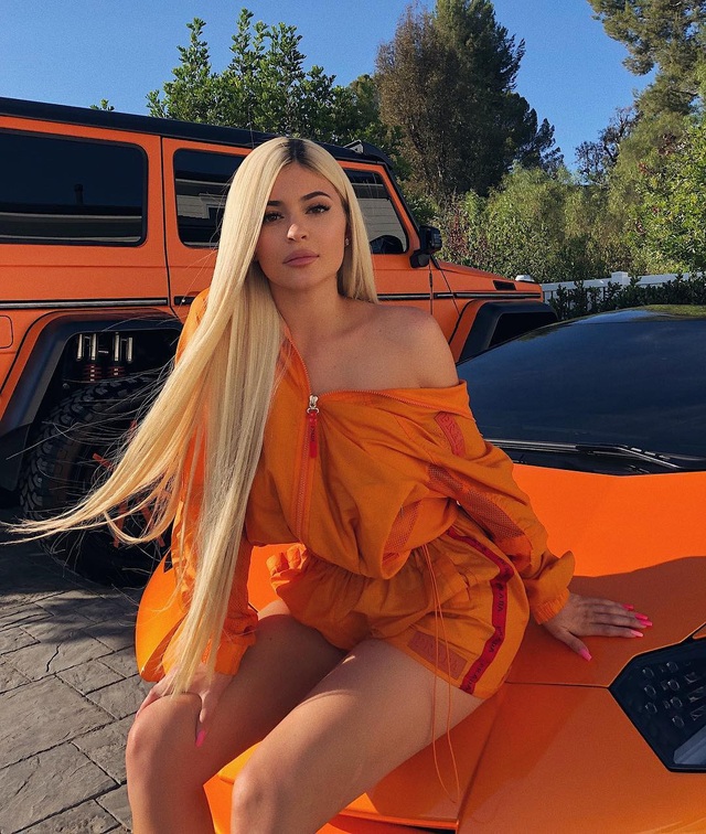 Kylie Jenner là ngôi sao có gu thời trang gây ảnh hưởng nhất - 2
Cuộc bình chọn do trang Lyst thực hiện