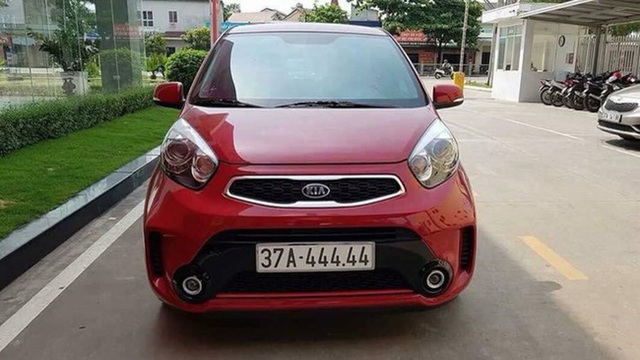 Ô tô 500 triệu, bốc trúng biển số khủng, bán luôn giá 1,6 tỷ - 15 Ô tô 500 triệu, bốc trúng biển số khủng, bán luôn giá 1,6 tỷ - 15