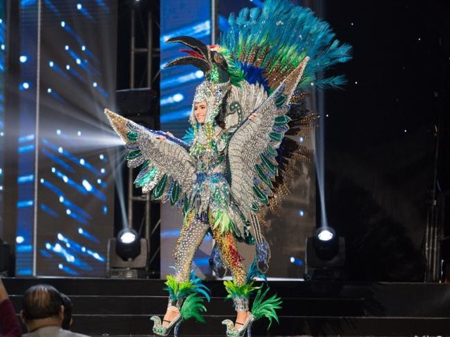 20 bộ trang phục dân tộc lạ kỳ… “hài hước đến khó tin” - 19
Miss Universe 2016 - người đẹp Nicaragua