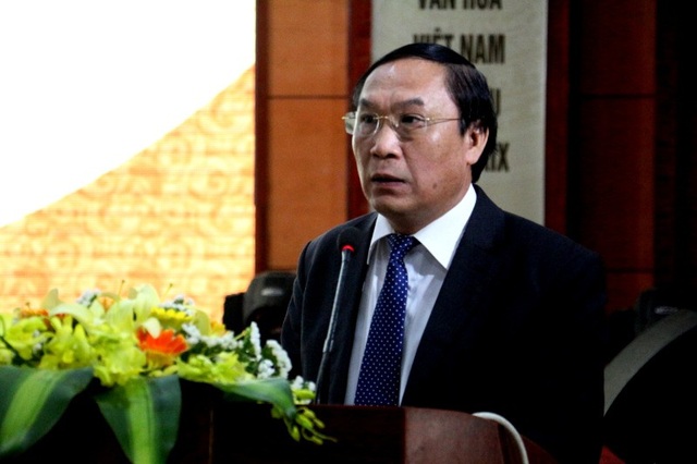 Nguyễn Công Trứ và những giá trị bất hủ - 5 TS. Võ Hồng Hải, Phó Chủ tịch HĐND tỉnh Hà Tĩnh với tham luận “Dòng họ Nguyễn Công và gia đình Nguyễn Công Trứ ở Uy Viễn, Nghi Xuân”