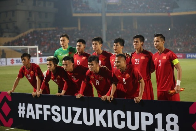 Việt Nam 3-0 Campuchia: Giành ngôi đầu bảng - 14
11 cầu thủ đá chính của đội tuyển Việt Nam trước Campuchia