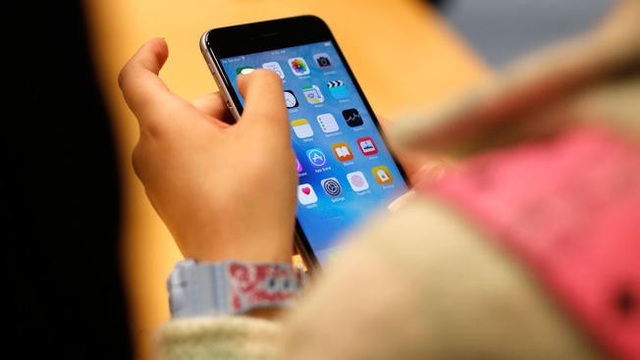 Giá iPhone tăng cao, người dùng Việt sẽ quay lưng