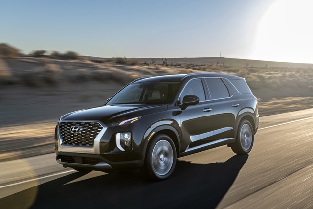 Hyundai Palisade sẵn sàng cho cuộc chiến với Toyota Highlander và Ford Explorer - 1
Palisade là mẫu SUV lớn nhất của Hyundai, với thiết kế 3 hàng ghế, 8 chỗ ngồi