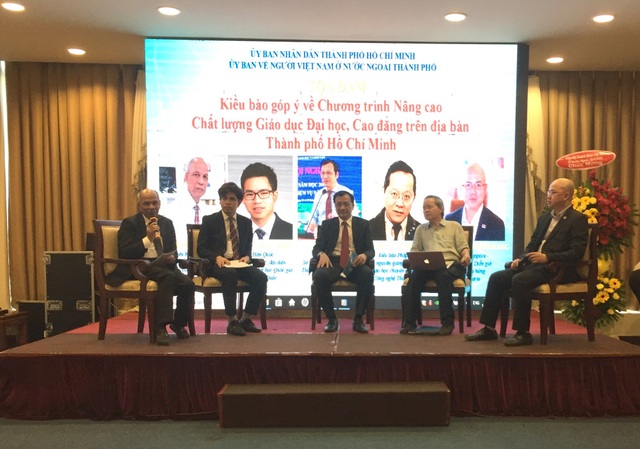 TPHCM: Đến năm 2030, ít nhất 20% trường THPT giao tiếp bằng song ngữ Anh - Việt - 2
Các chuyên gia trí thức đóng góp ý kiến để TPHCM phát triển chất lượng giáo dục.