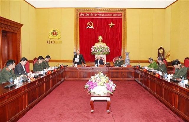 Tổng Bí thư: Không vì một số vụ án, tiêu cực mà phủ nhận đóng góp của lực lượng công an - 2
Thủ tướng Chính phủ Nguyễn Xuân Phúc phát biểu tại Hội nghị. Ảnh: Trí Dũng- TTXVN
