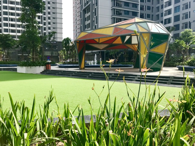 Đường Nguyễn Cơ Thạch dự kiến thông đường trong tháng 12 - 3 Màu xanh ngập tràn ở TNR Sky Park