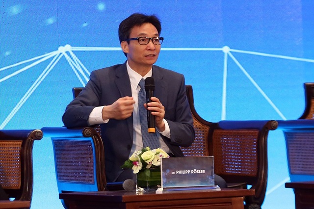 Phó Thủ tướng Vũ Đức Đam: Làm startup không thể đòi hỏi thuận lợi! - 1
Phó Thủ tướng Chính phủ Vũ Đức Đam chia sẻ tại Diễn đàn đối thoại chính sách cấp cao về hệ sinh thái khởi nghiệp đổi mới sáng tạo. Ảnh: Đình Nam.