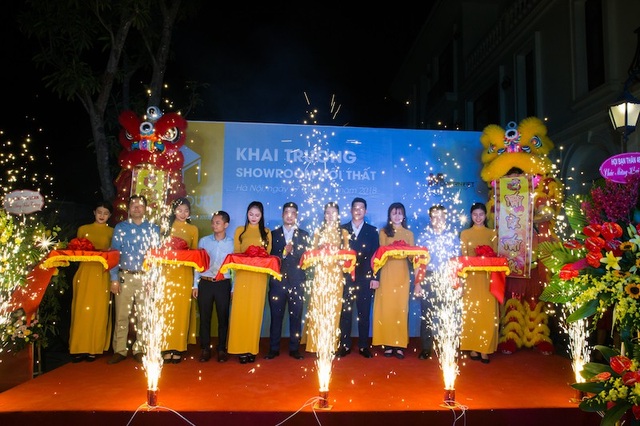 Nội thất My house khai trương showroom đầu tiên tại Hà Nội - 1 Khai trương showroom My House tại Mộc Lan 6-28 Vinhomes Greenbay.