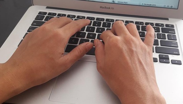 Vụ học sinh lập nhóm chát "nói xấu" cô giáo: Thiếu lời cảm ơn! - 1 Học trò có thế giới bí mật mà người lớn không thể dùng hình phạt để giải quyết