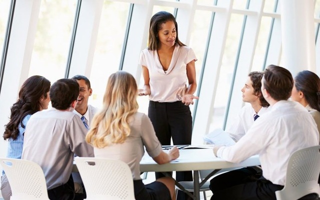 Không bằng cấp, CEO lấy gì để chinh phục nhân viên? - 1 Không bằng cấp, CEO lấy gì để chinh phục nhân viên? - 1