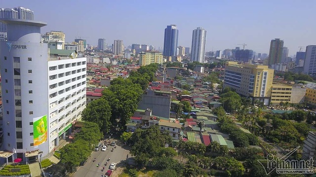 Tuyến đường "đắt nhất hành tinh", hàng nghìn người rục rịch chuyển nhà - 4 Tuyến đường "đắt nhất hành tinh", hàng nghìn người rục rịch chuyển nhà - 4