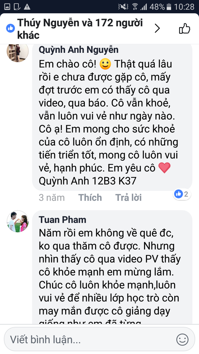 Cô giáo dạy GDCD được học sinh thần tượng lập Fanpage - 2 Rất nhiều thế hệ học sinh đều dành những lời yêu thương trên fanpage đến cô Thúy.