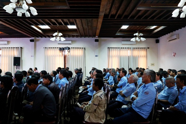 “Đại sứ du lịch xích lô” quảng bá hình ảnh Hội An đến du khách - 1 Giới thiệu Đề án “Hội An-nhân tình thuần hậu” đến nhóm đối tượng xích lô phố cổ Hội An