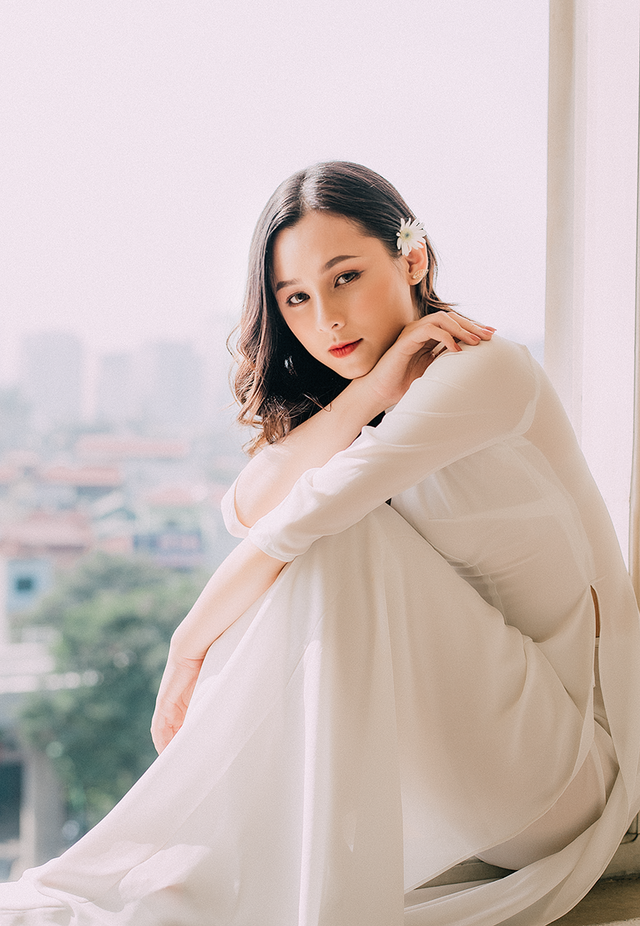 Miss Áo dài trường Báo: Phụ nữ phải có sự nghiệp mới mưu cầu được hạnh phúc - 4 Miss Áo dài trường Báo: Phụ nữ phải có sự nghiệp mới mưu cầu được hạnh phúc - 4