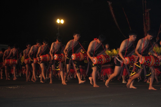 Lễ hội đường phố Festival văn hóa Cồng Chiêng Tây Nguyên: Không gian văn hóa hội tụ - 8 Hơn 1000 nghệ nhân Cồng chiêng được huy động trong chuỗi hoạt động lễ hội