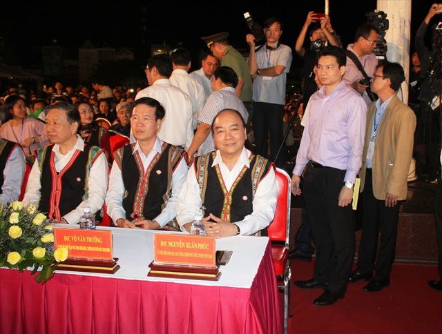 Rực rỡ sắc màu Festival văn hóa cồng chiêng Tây Nguyên - 1 Rực rỡ sắc màu Festival văn hóa cồng chiêng Tây Nguyên - 1