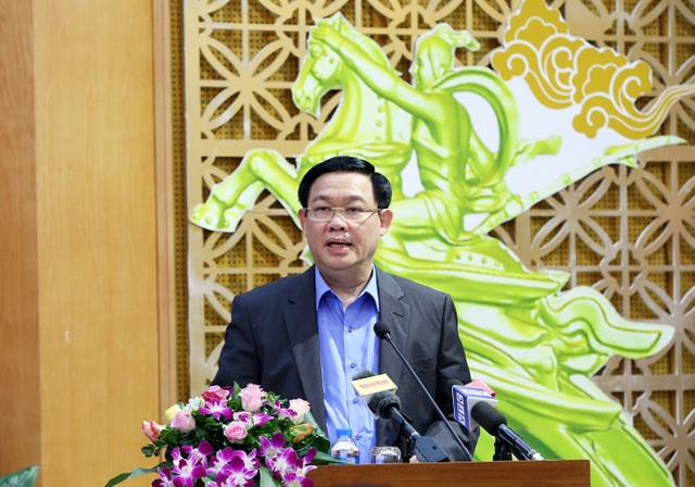 Phó Thủ tướng: Số liệu sai lệch sẽ "giết chết" các quyết định - 1 Phó Thủ tướng Vương Định Huệ nhấn mạnh vai trò của thống kê trong việc đưa ra các quyết định điều hành. (Ảnh: VGP).