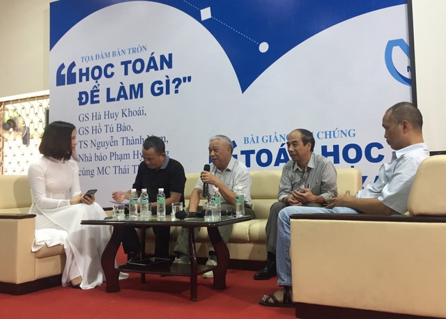 "Bài tập toán trong sách giáo khoa có mẹo vặt quá nhiều" - 2 Giáo sư Hà Huy Khoái, nguyên Viện trưởng Viện Toán học Việt Nam chia sẻ ý kiến