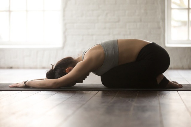 Vì sao Yoga giúp bạn nhận biết biểu hiện xấu về sức khỏe sớm hơn? - 1 Vì sao Yoga giúp bạn nhận biết biểu hiện xấu về sức khỏe sớm hơn? - 1