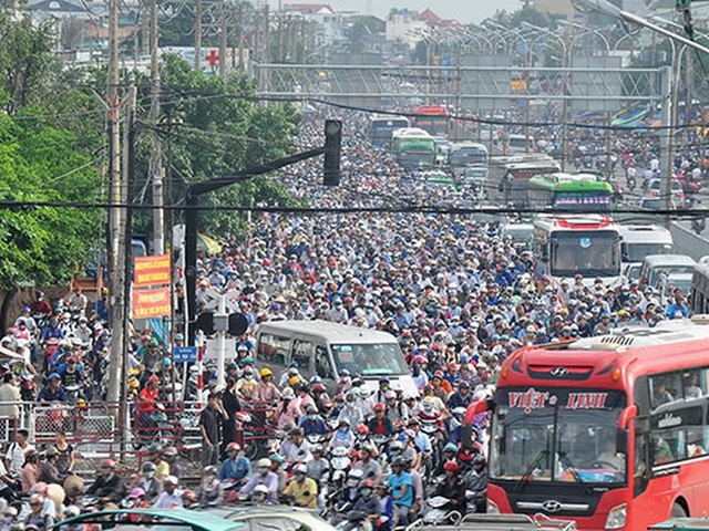 Chọn trung tâm, sống đông đúc hay chọn ven đô, sống thoáng đãng? - 1 Nội đô nhiều tiện ích nhưng cũng không tránh khỏi tình trạng quá tải