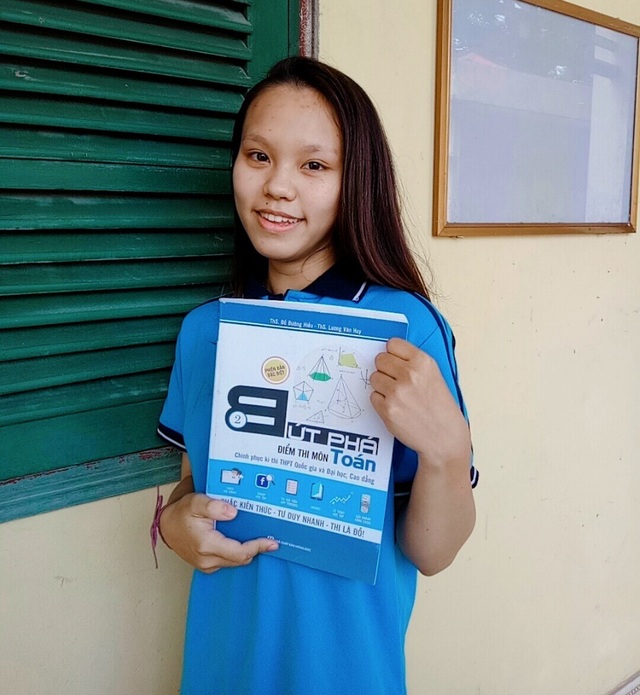 Thầy trò lớp 12 đánh giá bộ sách “Bứt phá điểm thi THPT quốc gia 2019” - 4 Thầy trò lớp 12 đánh giá bộ sách “Bứt phá điểm thi THPT quốc gia 2019” - 4