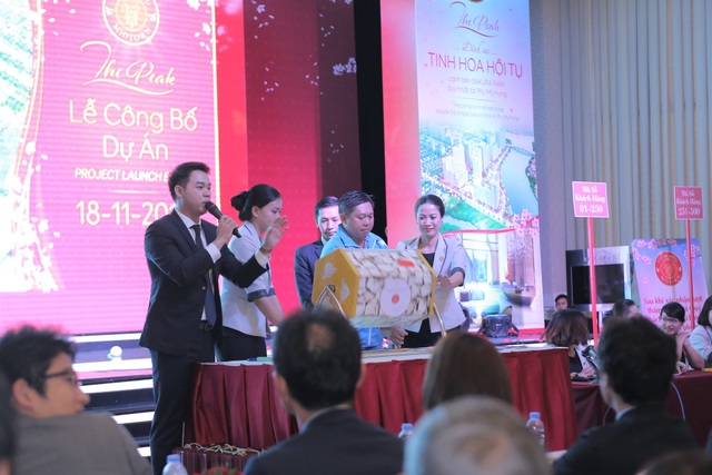 Mua căn hộ: Cẩn trọng kẻo mua nhầm “bánh vẽ” - 5 Chính nhờ các quy trình, thủ tục, pháp lý của Phú Mỹ Hưng được thực hiện rõ ràng minh bạch trong suốt hơn 25 năm qua đã tạo dựng nên uy tín cho doanh nghiệp.