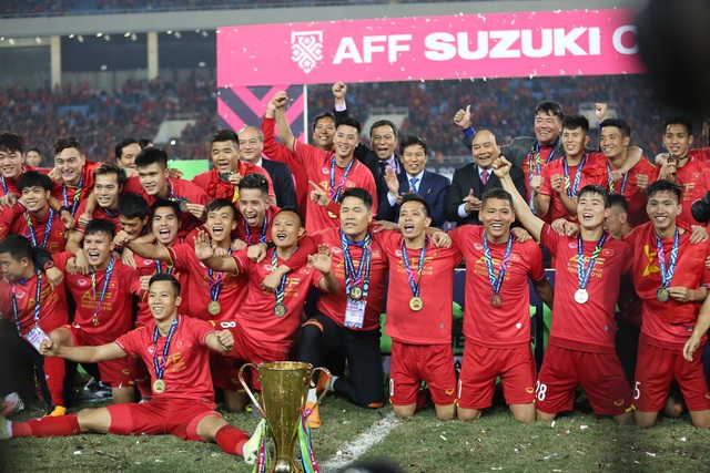 Anh Đức và Văn Quyết sẽ không cùng đội tuyển Việt Nam tham gia chiến dịch Asian Cup 2019