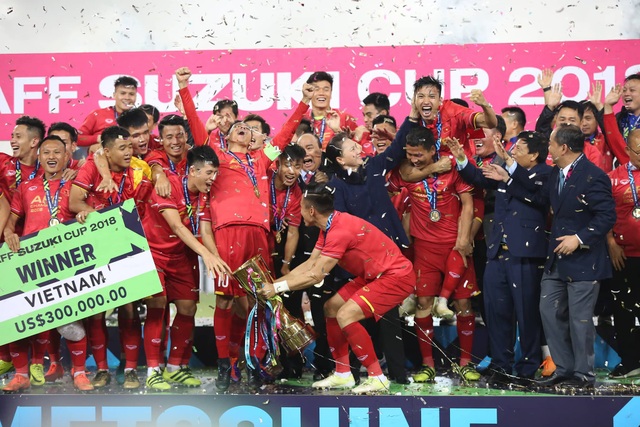 HLV Park Hang Seo bổ sung 6 cầu thủ chuẩn bị cho Asian Cup - 1
HLV Park Hang Seo bổ sung thêm 6 cầu thủ chuẩn bị cho Asian Cup 2019