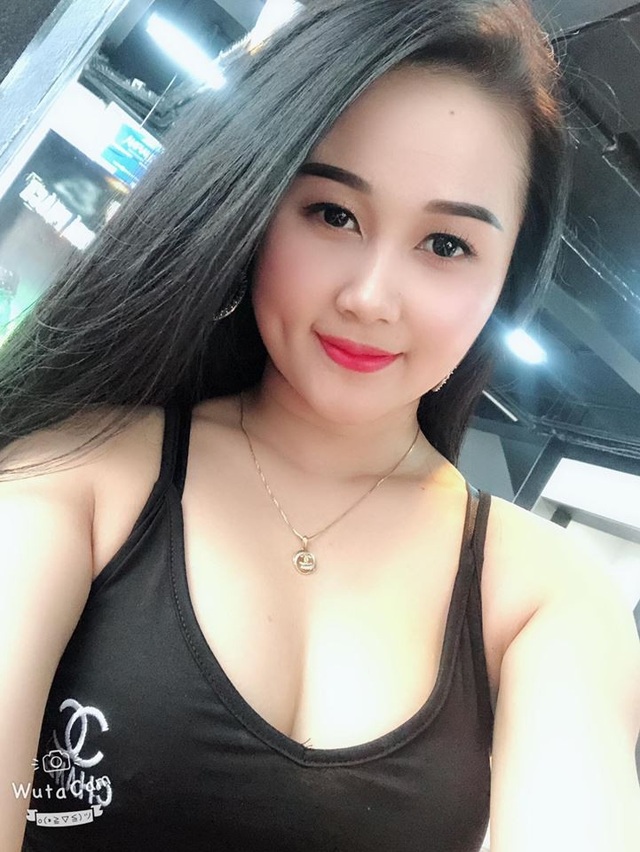 “Hậu phương” của tuyển thủ Việt Nam hết lời khen ngợi các anh hùng sau chiến thắng - 2 Chân dung Ngọc Quyên