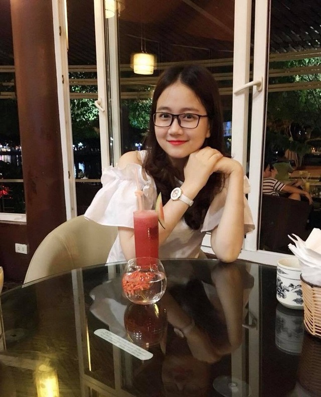 Cận cảnh nhan sắc tân Hoa khôi Sinh viên Việt Nam 2018 - 12 Một số hình ảnh đời thường của tân Hoa khôi SVVN 2018