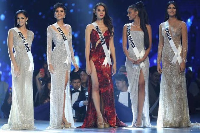 Những hình ảnh đầy cảm xúc của H'Hen Niê tại chung kết Hoa hậu Hoàn vũ 2018 - 16 Những hình ảnh đầy cảm xúc của H'Hen Niê tại chung kết Hoa hậu Hoàn vũ 2018 - 16