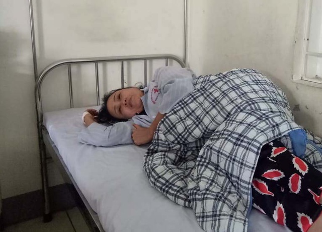 Nghệ An: Mâu thuẫn về lối đi, bị hàng xóm đánh nhập viện - 3 Bà Bùi Thị Vân phải điều trị tại bệnh viện do bị xuất huyết dưới nhện vùng đỉnh phải, tổn thương cũ thùy trái trái, tụ máu phần mềm đỉnh phải.