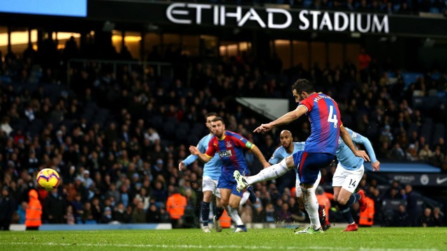 Nhìn lại thất bại gây sốc của Man City trước Crystal Palace - Ảnh 17. Nhìn lại thất bại gây sốc của Man City trước Crystal Palace - Ảnh 17.
