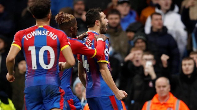 Nhìn lại thất bại gây sốc của Man City trước Crystal Palace - Ảnh 19. Nhìn lại thất bại gây sốc của Man City trước Crystal Palace - Ảnh 19.