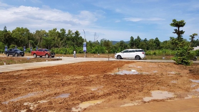 Một ngày tăng giá 15 tỷ đồng: Điên cuồng đặc khu, cơn sốt lịch sử - Ảnh 1. Một ngày tăng giá 15 tỷ đồng: Điên cuồng đặc khu, cơn sốt lịch sử - Ảnh 1.