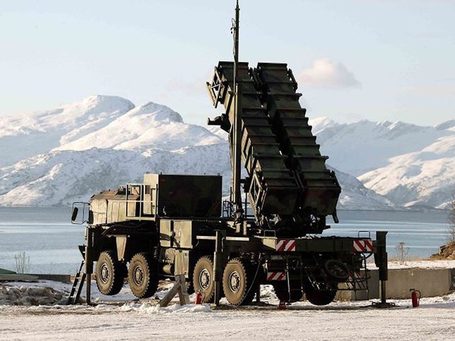 Mỹ ngăn Nga bán S-400 cho Thổ Nhĩ Kỳ - Ảnh 1. Mỹ ngăn Nga bán S-400 cho Thổ Nhĩ Kỳ - Ảnh 1.