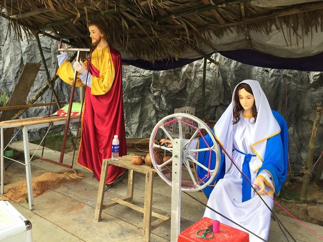 Không khí vui chơi Noel rộn ràng cả nước - Ảnh 11. Không khí vui chơi Noel rộn ràng cả nước - Ảnh 11.