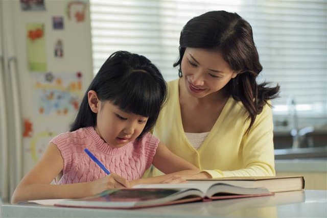 Con thi học kỳ, cả nhà sốt ruột - Ảnh 1. Con thi học kỳ, cả nhà sốt ruột - Ảnh 1.
