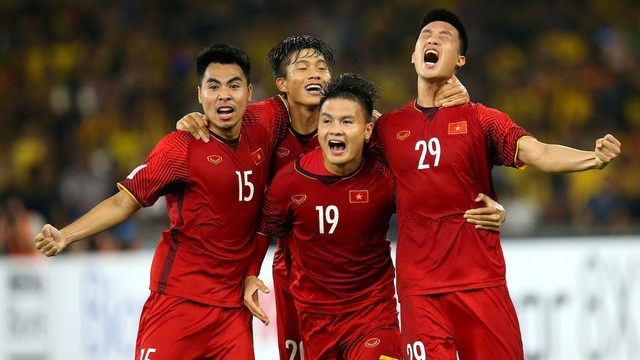 Đội tuyển Việt Nam có tuổi đời trẻ nhất ở Asian Cup 2019 - Ảnh 1. Đội tuyển Việt Nam có tuổi đời trẻ nhất ở Asian Cup 2019 - Ảnh 1.